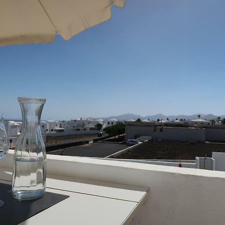 Apartment Los Zafiros In Puerto Del Carmen Aircond & Wifi & Dishwasher Tias Exterior photo
